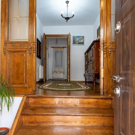 Solis M - Cosy Old Town Home With Ac Near The Beach And Harbour Private Entrance 度假居 康斯坦察