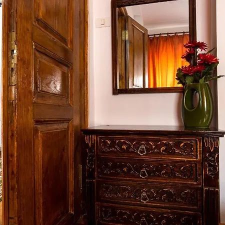 Unique Old Town 2min To And Harbour Private Entrance Prázdninový dům