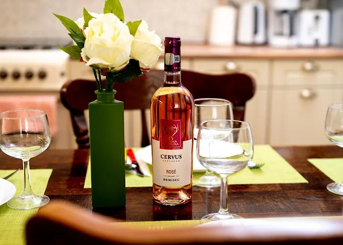 Unique Old Town 2min To And Harbour Private Entrance Дом отдыха Констанца